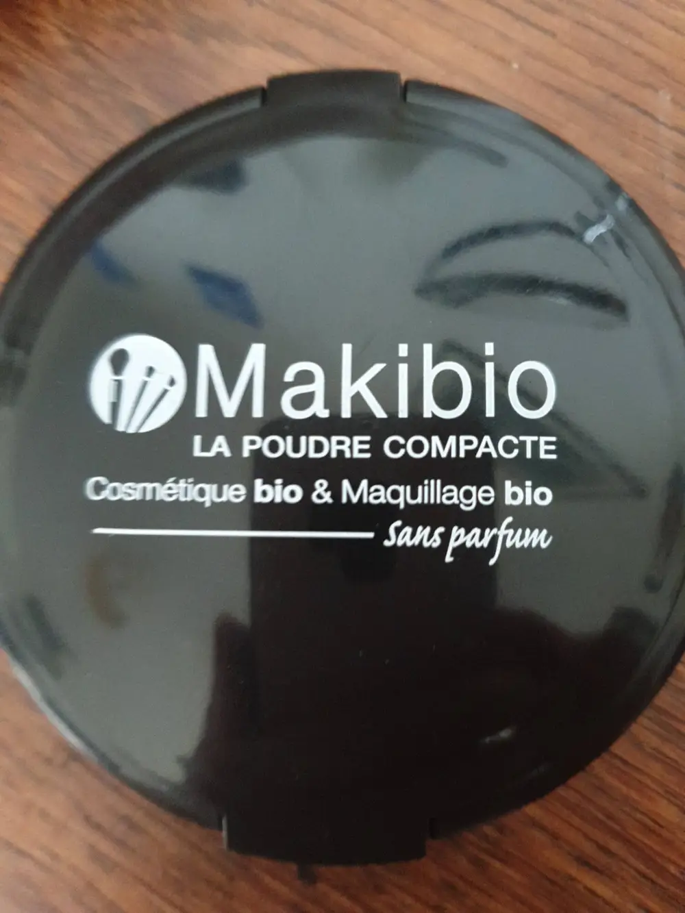 MAKIBIO - La poudre compacte bio claire