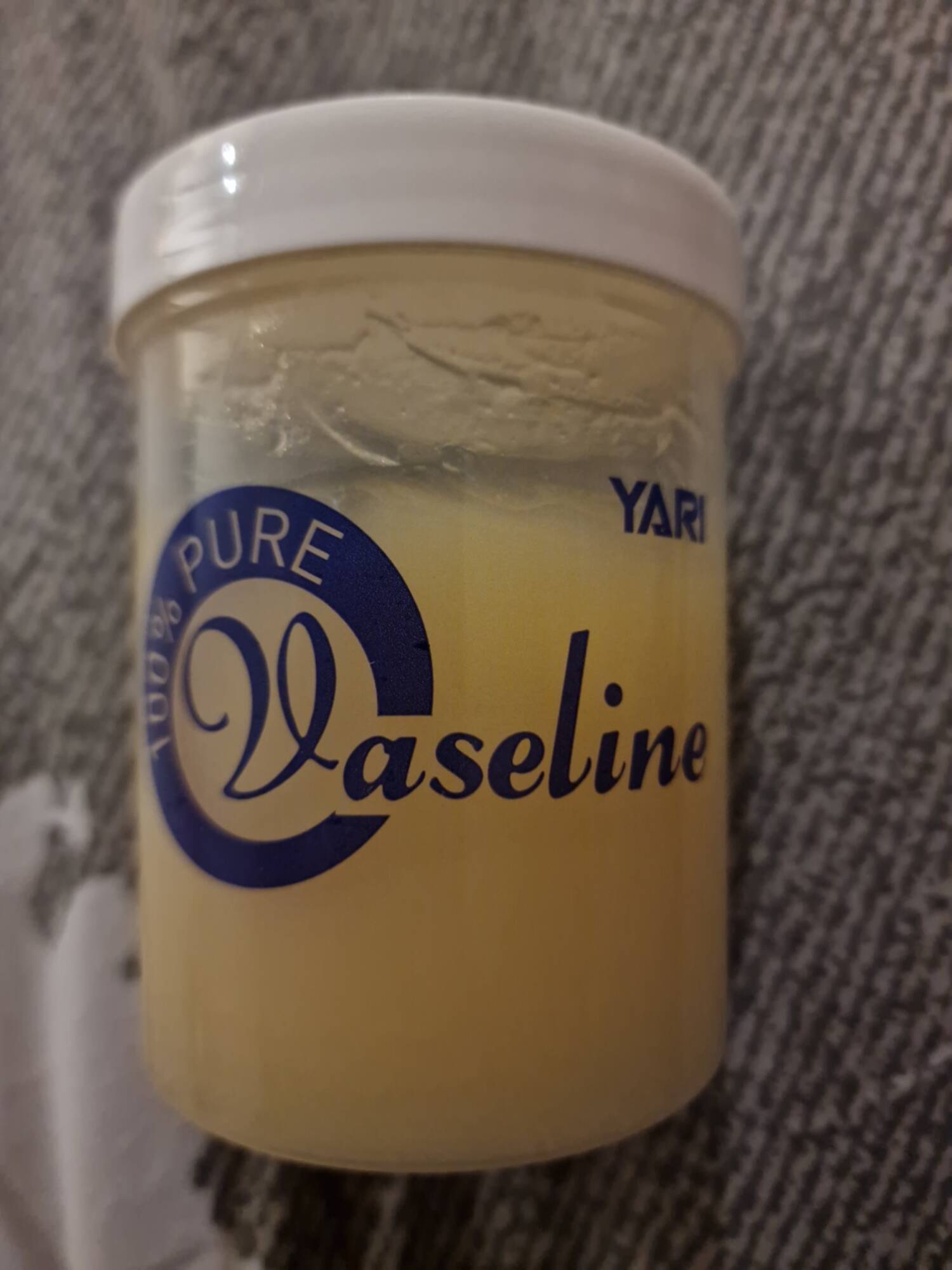 YARI - Vaseline 100% pure