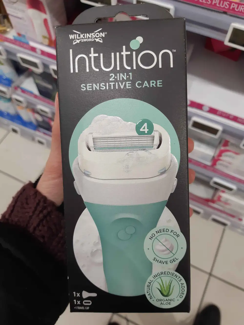 WILKINSON SWORD - Intuition 2in1 sensitive care 4