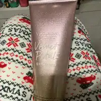 VICTORIA'S SECRET - Velvet petals - Brume parfumée scintillante