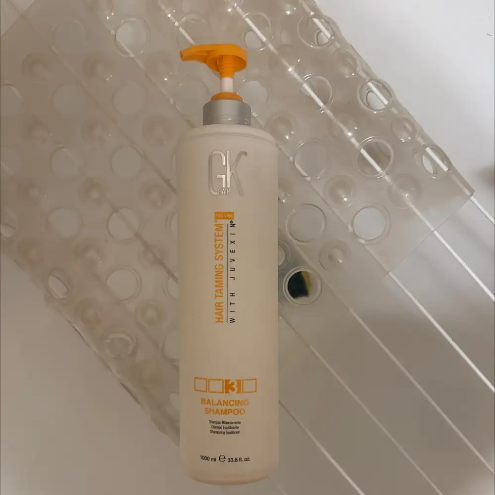 GKHAIR - Hair taming system - Balancing shampoo