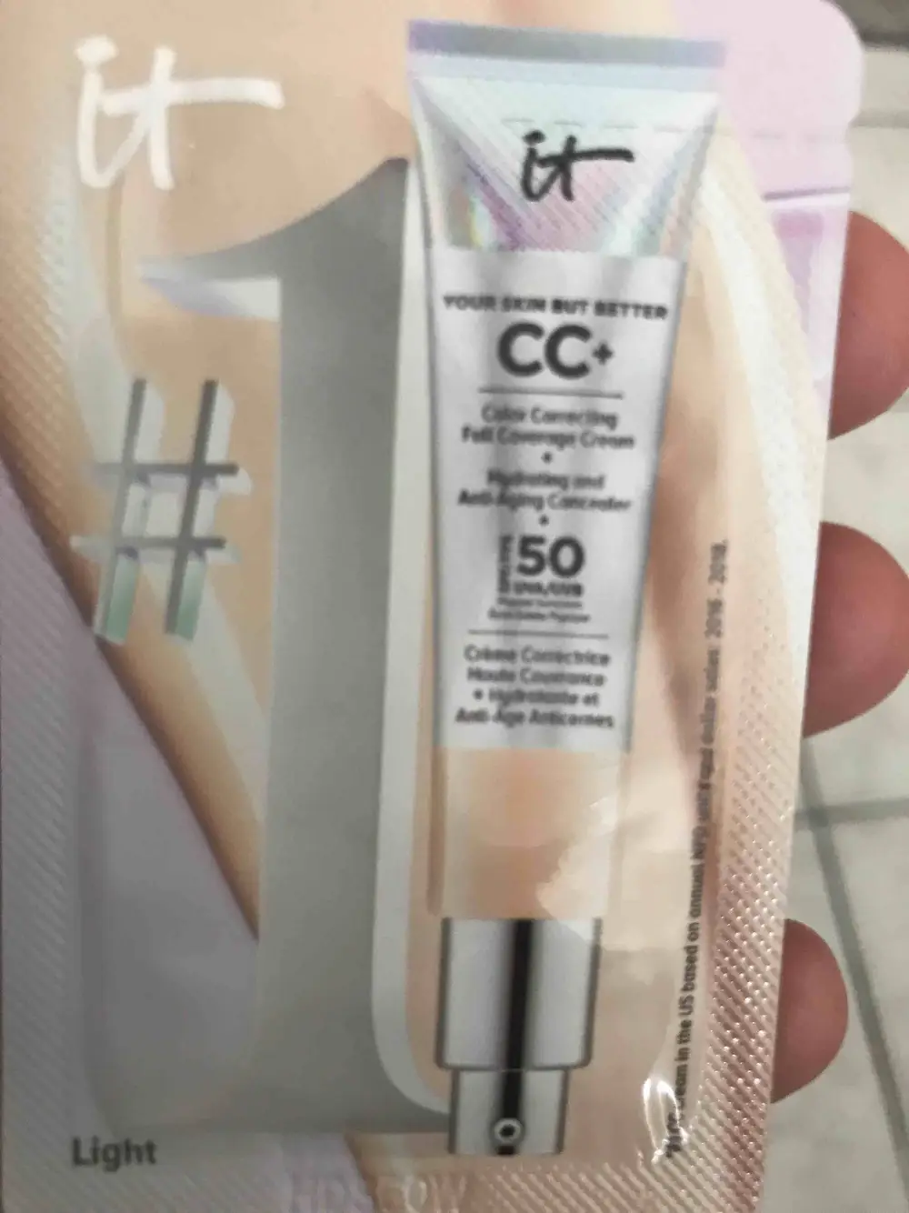 IT COSMETICS - Your skin but better - CC+ Crème correctrice haute couvrance SPF 50 