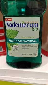 VADEMECUM - Frescor natural - Enjuague bucal diario