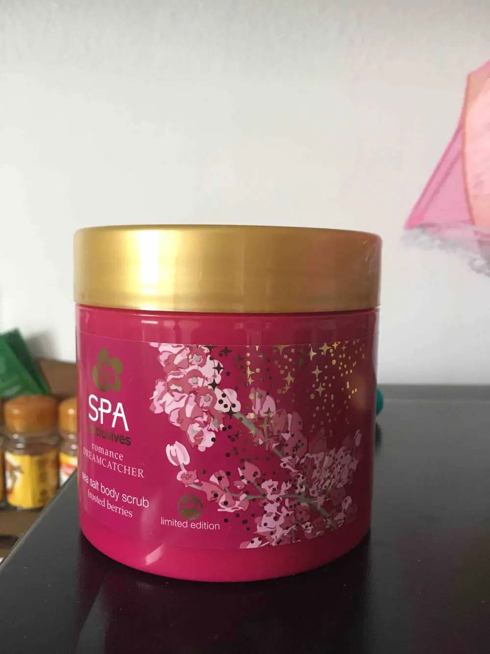 SPA EXCLUSIVES - Sea salt body scrub