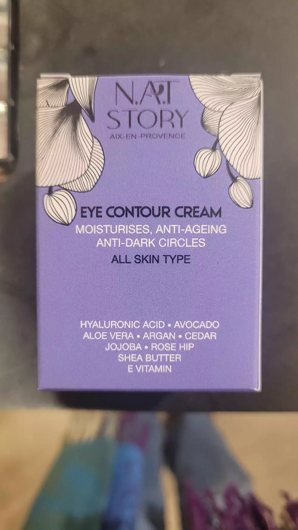 NA&T STORY - Eye contour cream