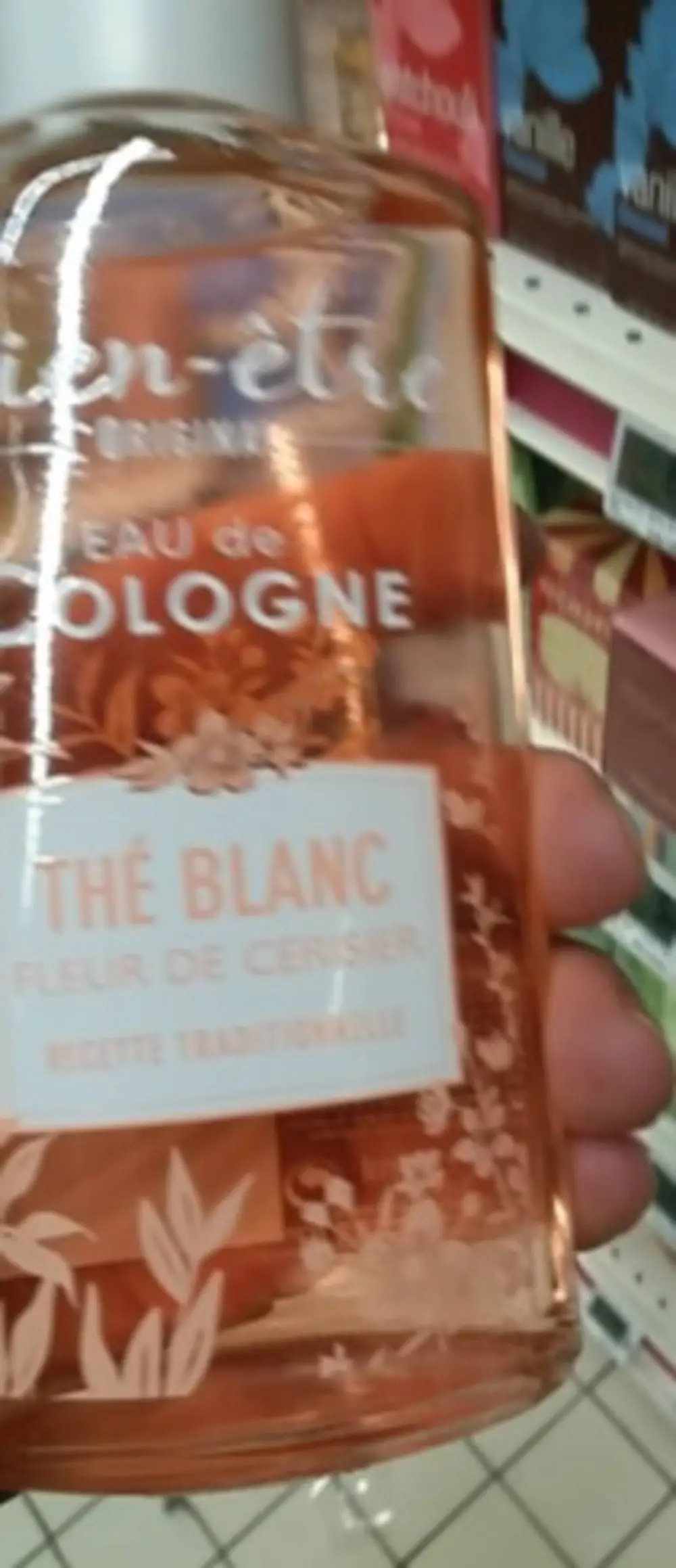 BIEN-ÊTRE - Thé blanc fleur de cerisier - Eau de cologne