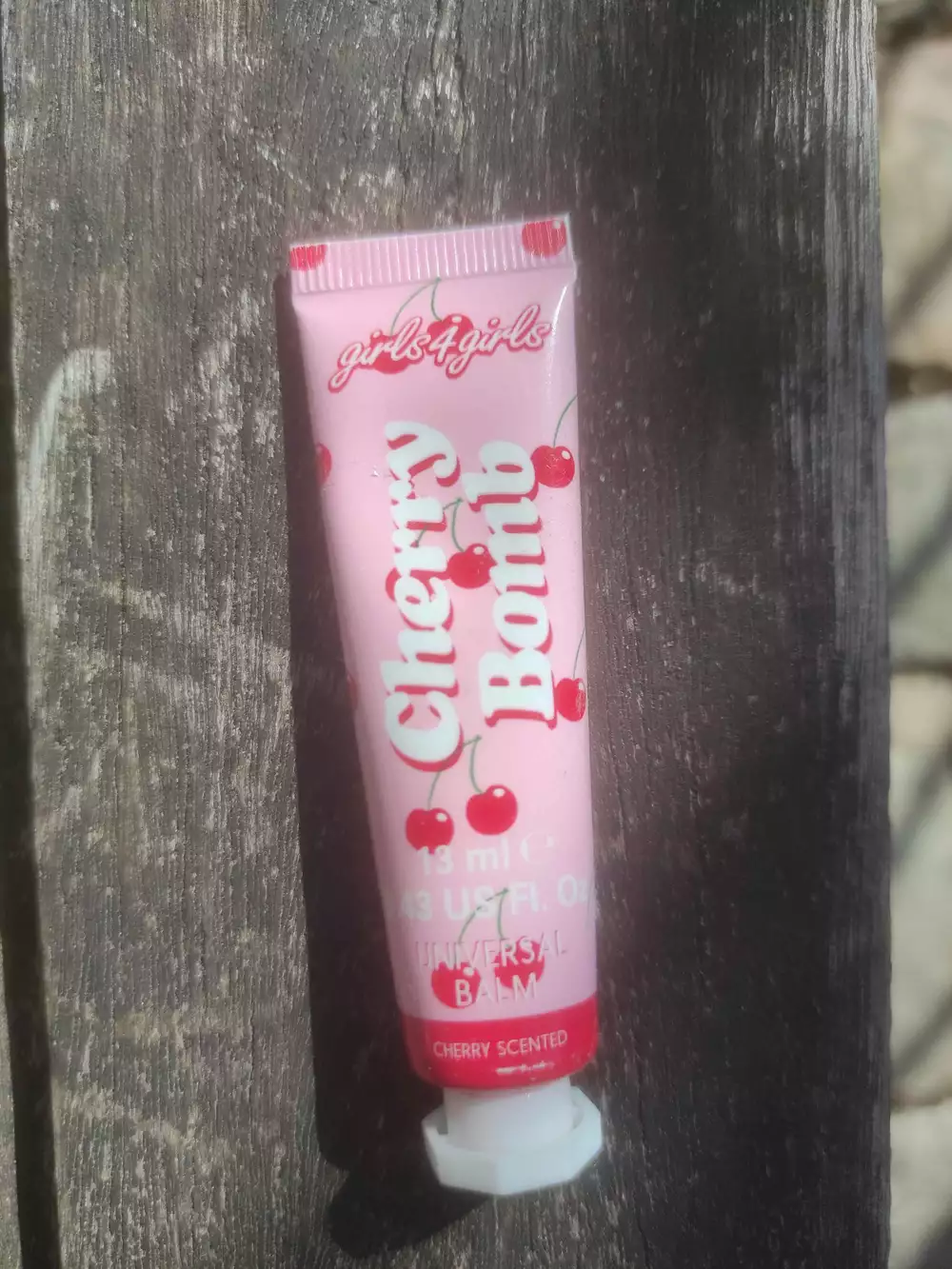 GIRLS 4 GIRLS - Cherry bomb - Universal balm