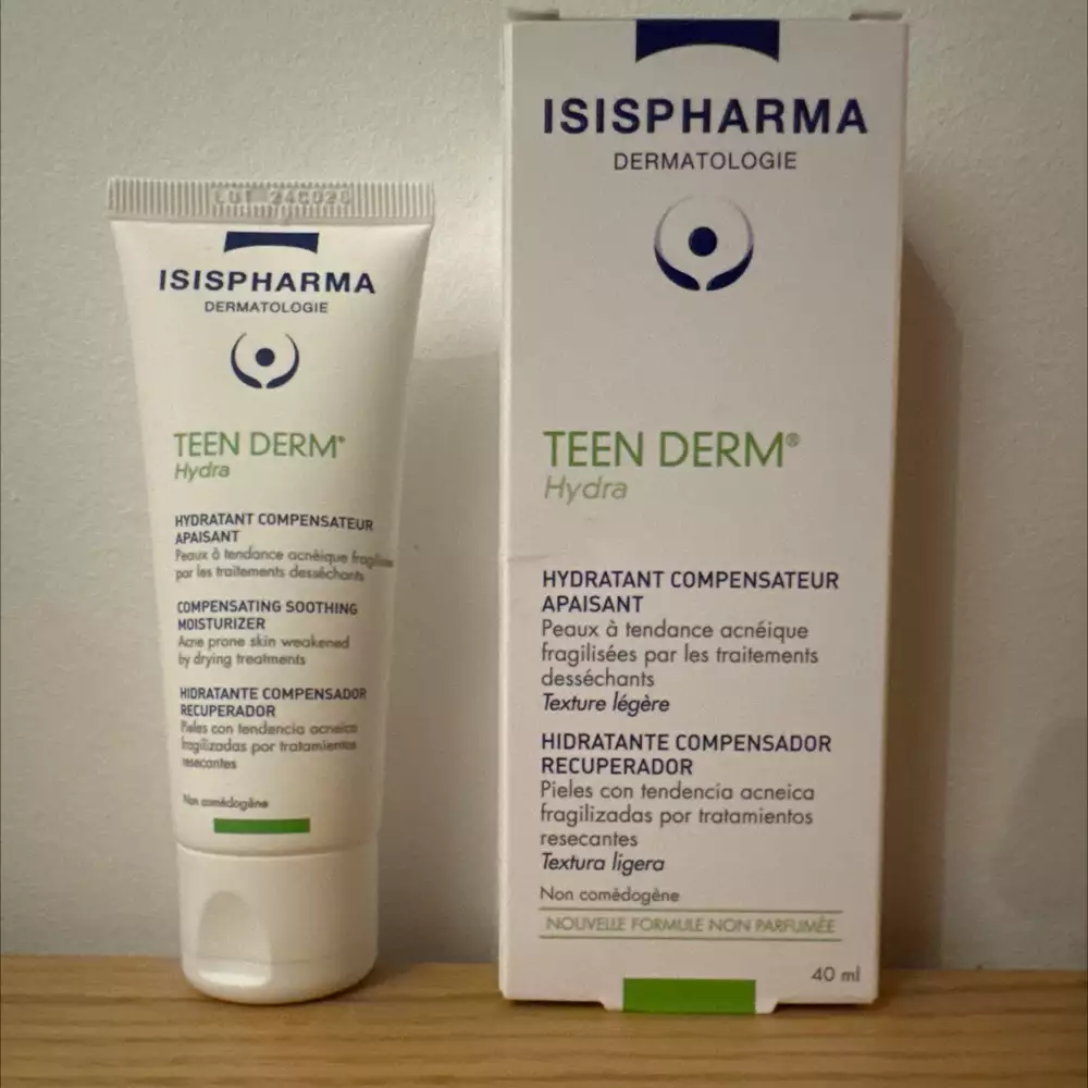 ISISPHARAMA - Teen derm hydra - Hydratant compensateur apaisant