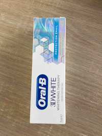 ORAL-B - 3D White - Whitening therapy 