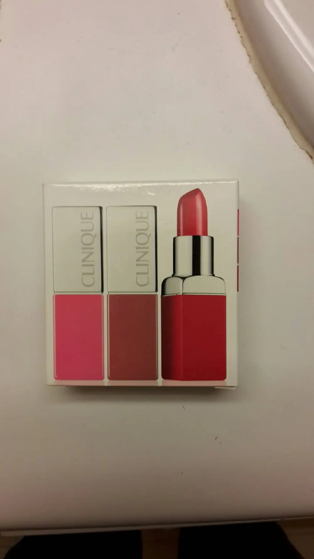 CLINIQUE - Pop lip colour + primer