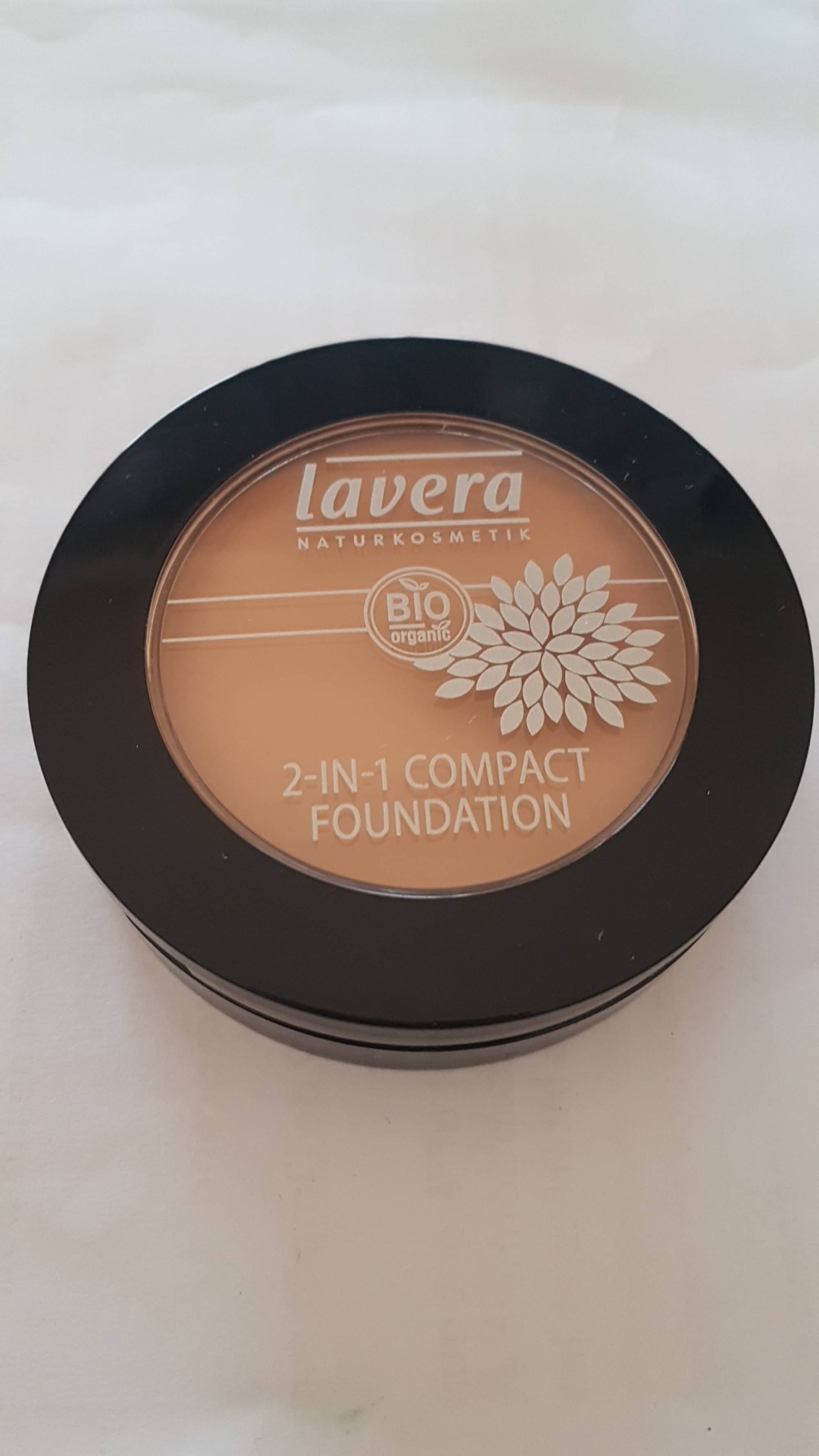 LAVERA - Bio - 2 in 1 compact foundation