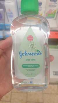 JOHNSON'S - Aloe vera oil - Instantly hydrates for healthy feeling skin