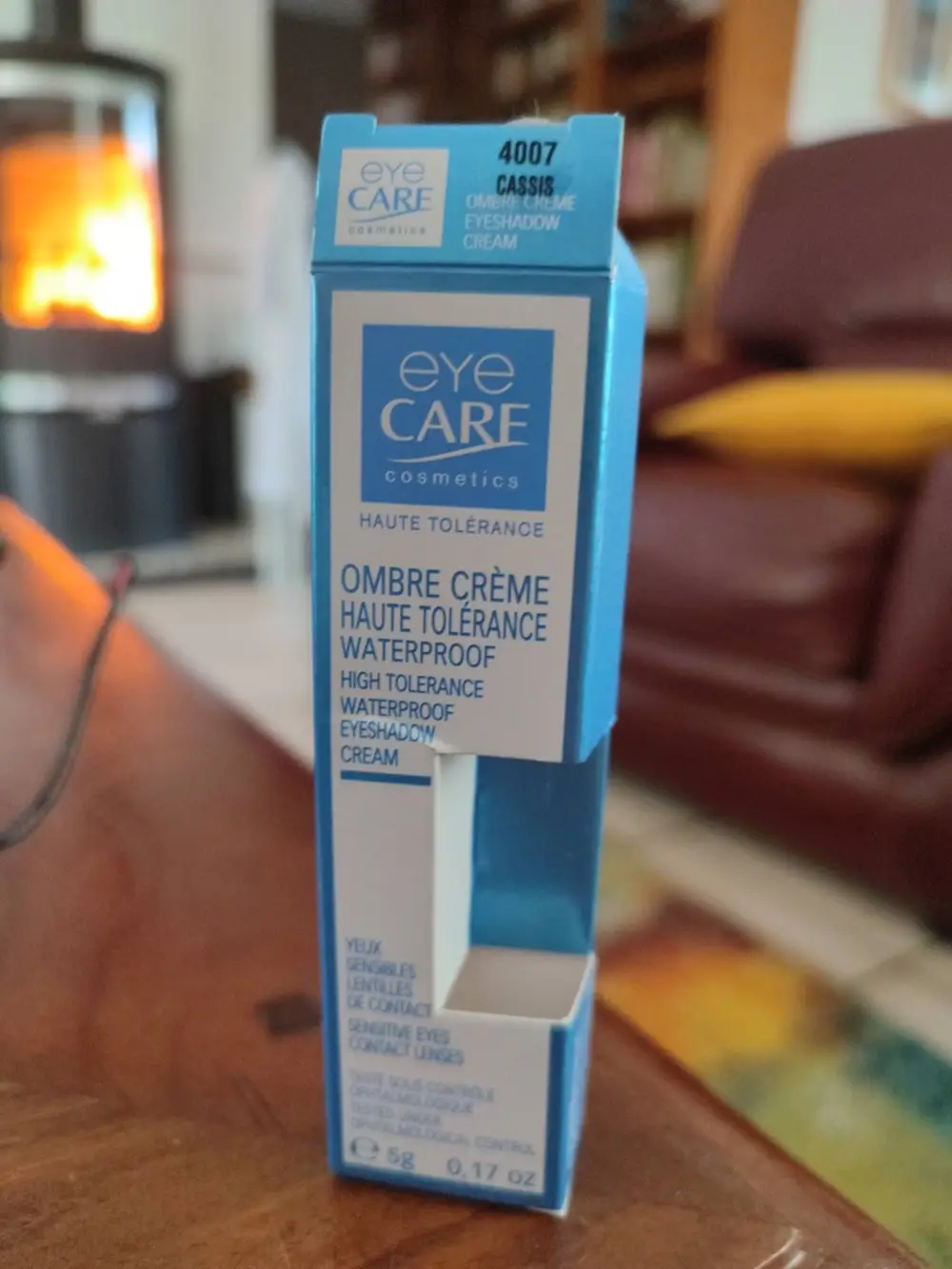 EYE CARE - Ombre crème haute tolérance waterproof