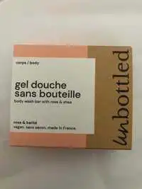 UN BOTTLED - Sans bouteille - Gel douche