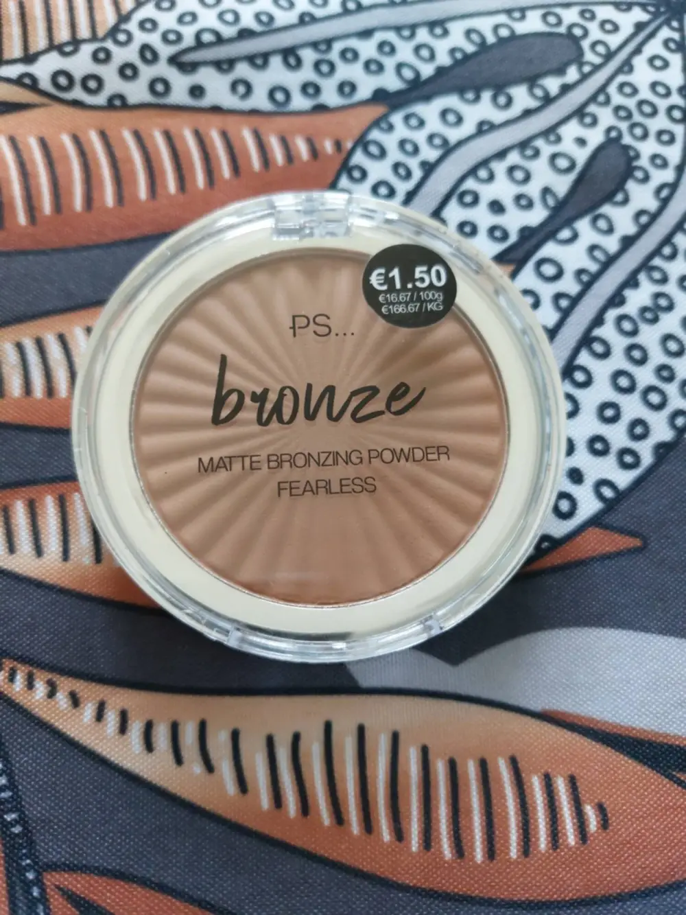 PRIMARK - Bronze - Matte bronzing powder