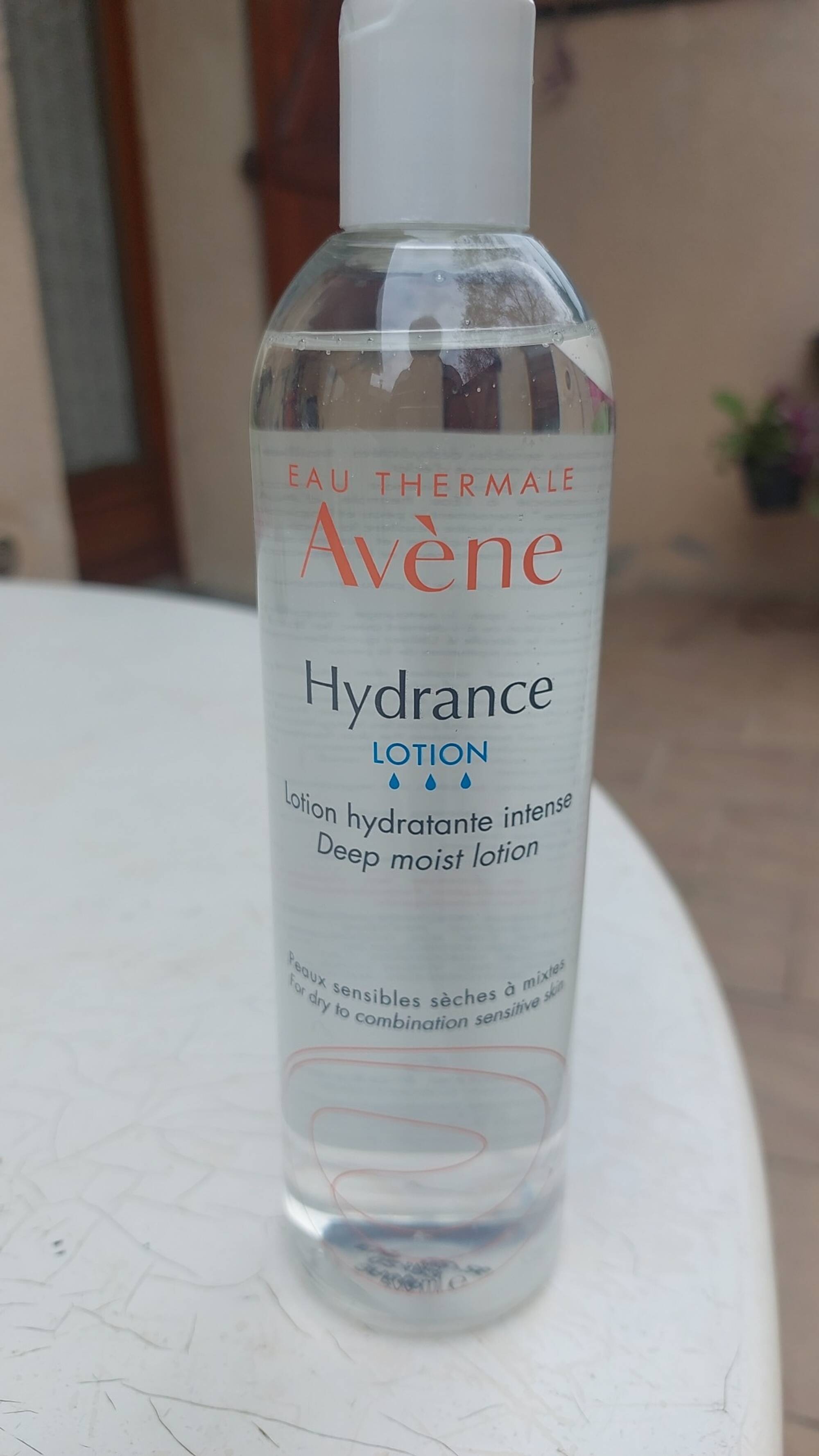 EAU THERMALE AVÈNE - Hydrance lotion - Lotion hydratante intense