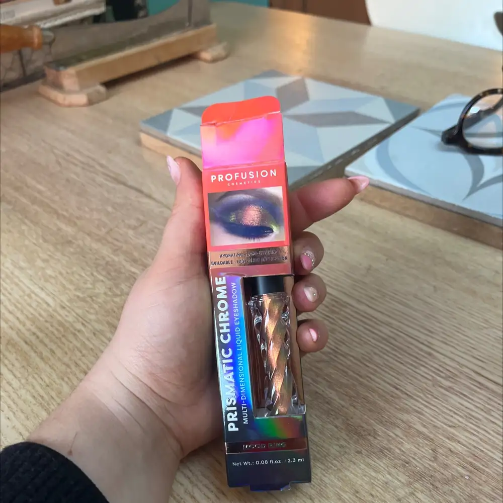 PROFUSION - Prismatic chrome - Multi-dimensional liquid eyeshadow