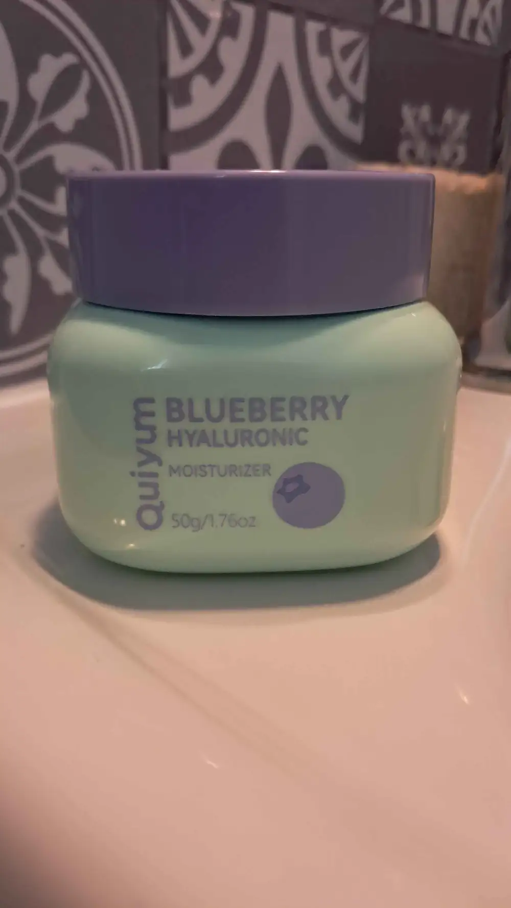 QUIYUM - Blueberry hyaluronic moisturizer