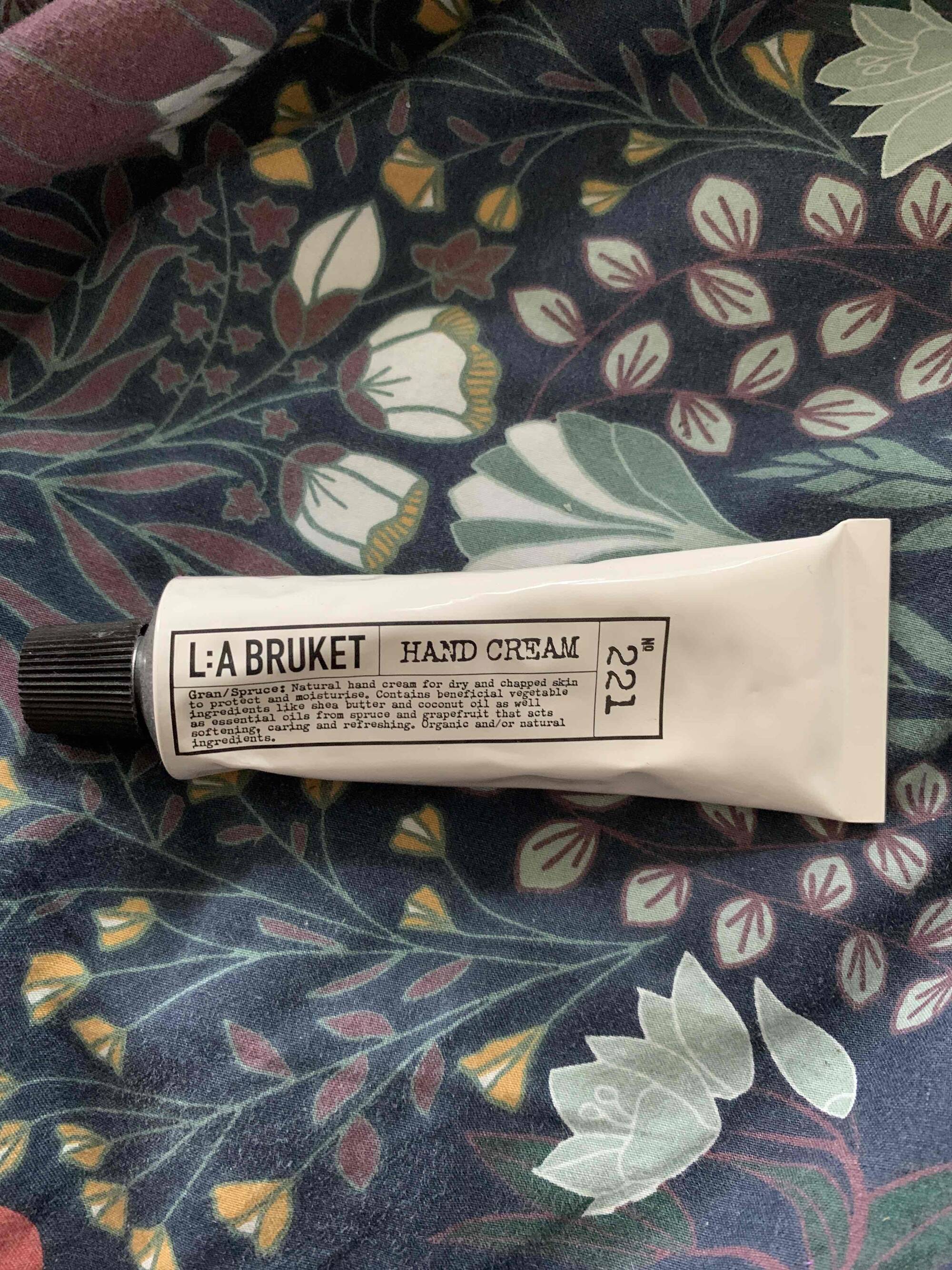 L:A BRUKET - Hand cream