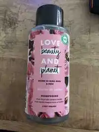 LOVE BEAUTY AND PLANET - Beurre de muru muru & Rose - Shampooing