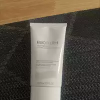 BIOTHERM - Aquasource - Crème moussante nettoyante apaisante