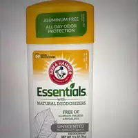 ARM & HAMMER - Essentials with natural deodorizers