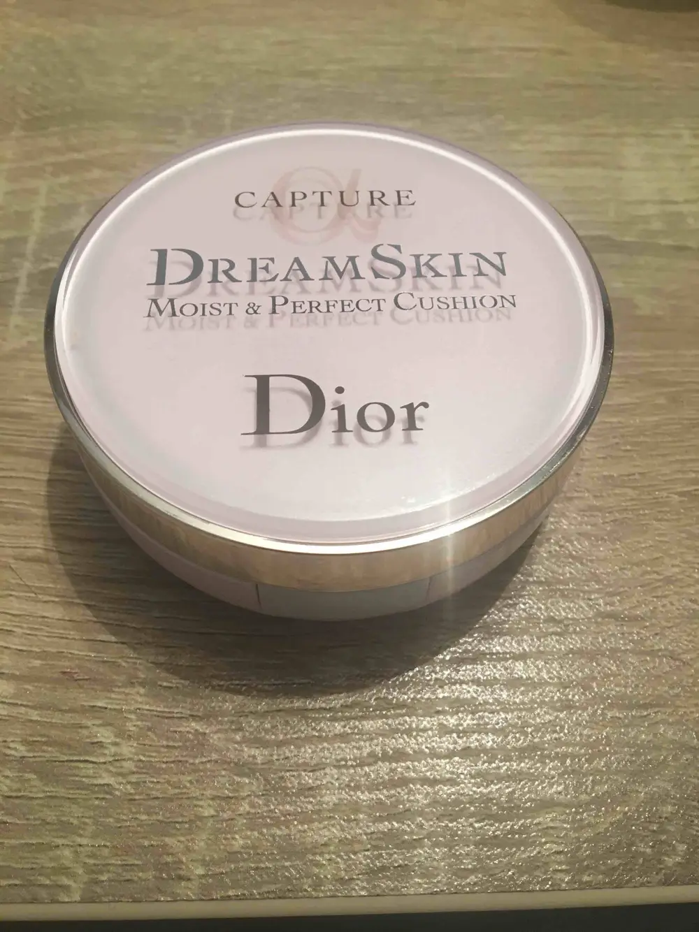 DIOR - Capture - DreamSkin Moist & Perfect Cushion