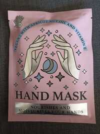 DAYES - Hand mask with apricot nut oil and vitamin E