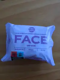 VIBE WIPE - Facial wipes for cleansng and make-up removal
