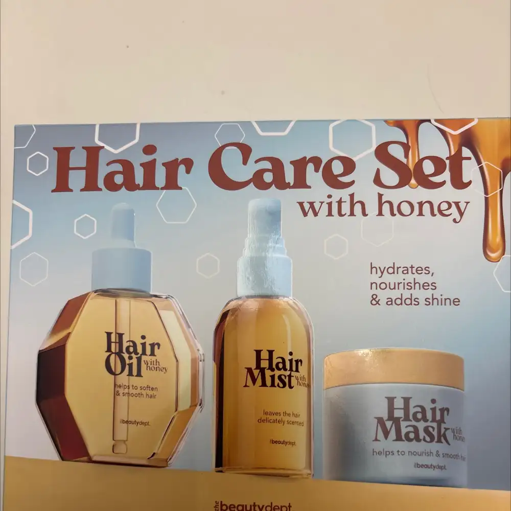THE BEAUTY DEPT - Hair care set with honey