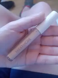 MAX & MORE - Correcteur couverture complète