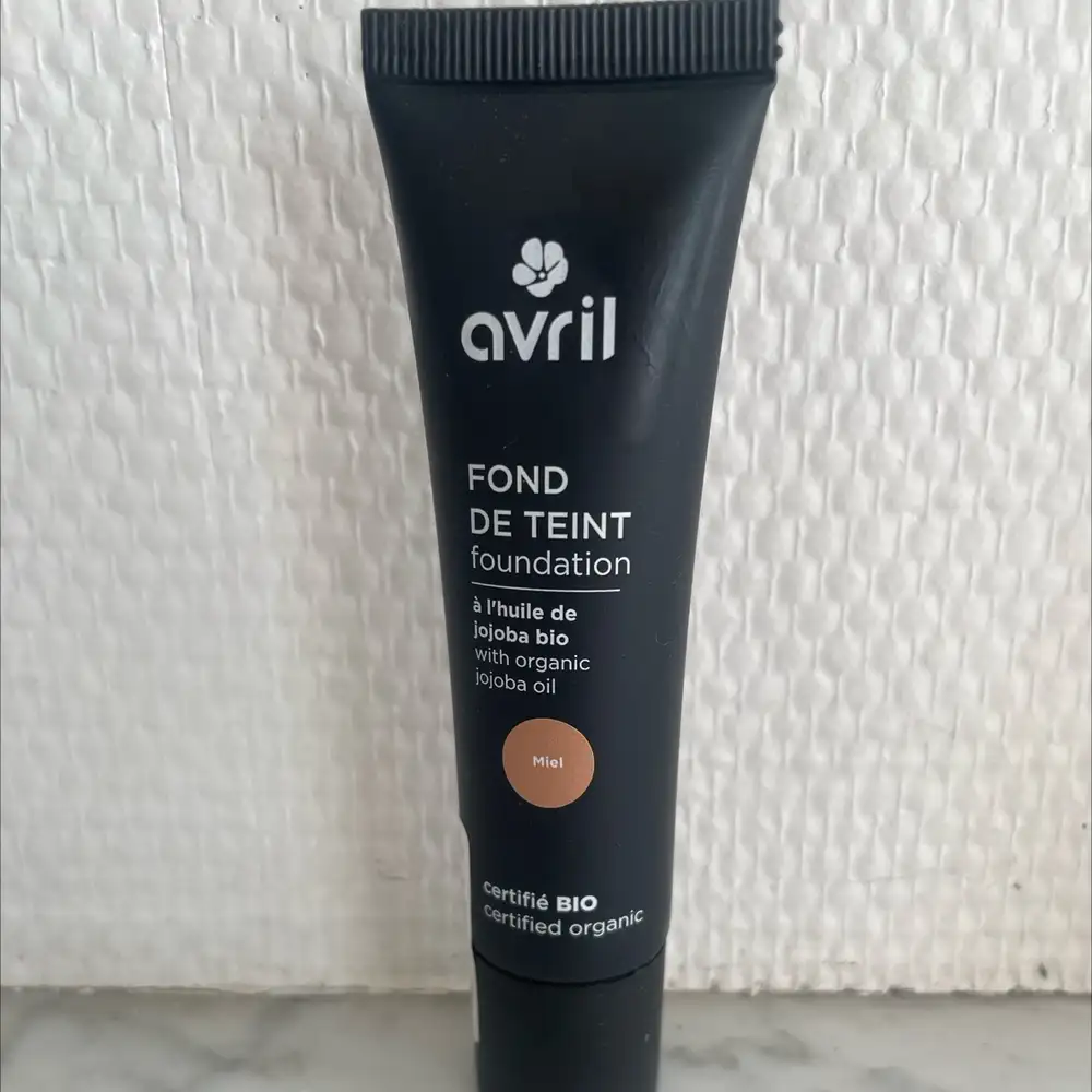 AVRIL - Fond de teint miel