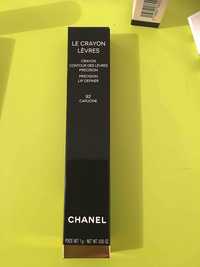 CHANEL - Le crayon lèvres - Crayon contour des lèvres précision 92 Capucine