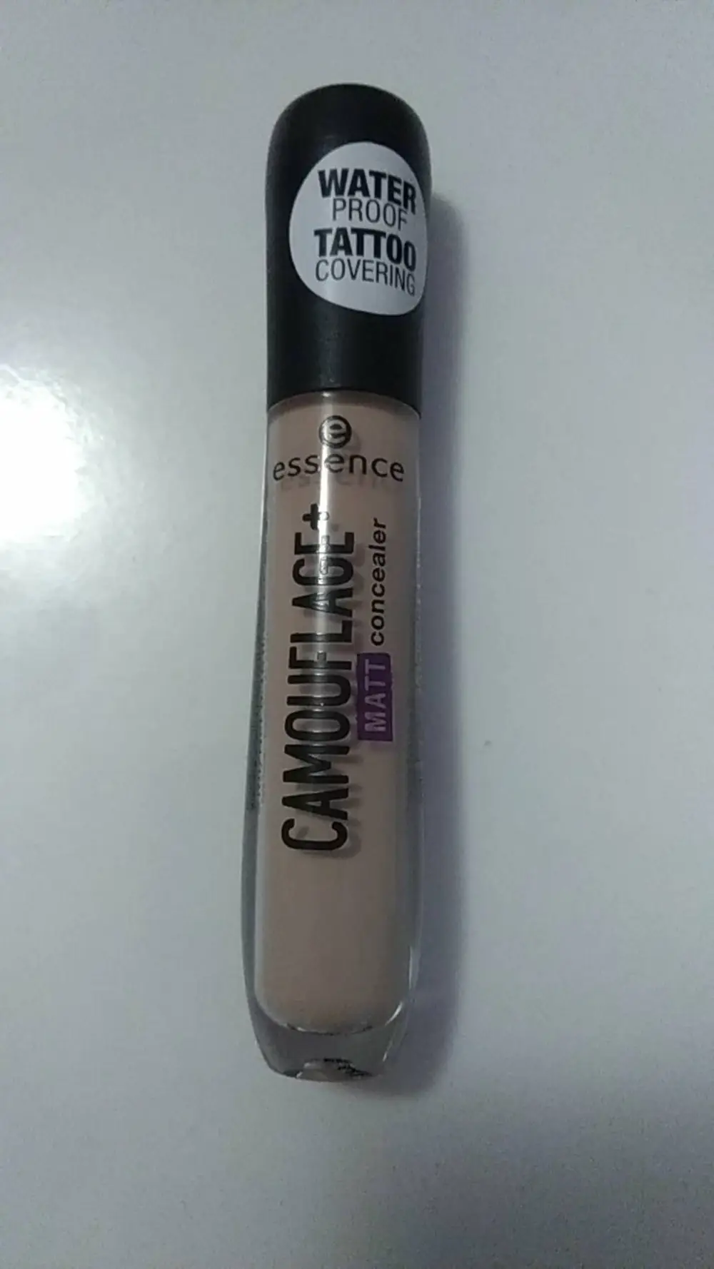 ESSENCE - Camouflage+ Matt - Concealer