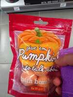 MAXBRANDS MARKETING B.V. - Give'em Pumpkin to Talk About - Bath bombs