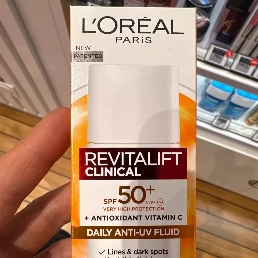 L'ORÉAL - Revitalift clinical - Daily anti-uv fluide SPF 50+