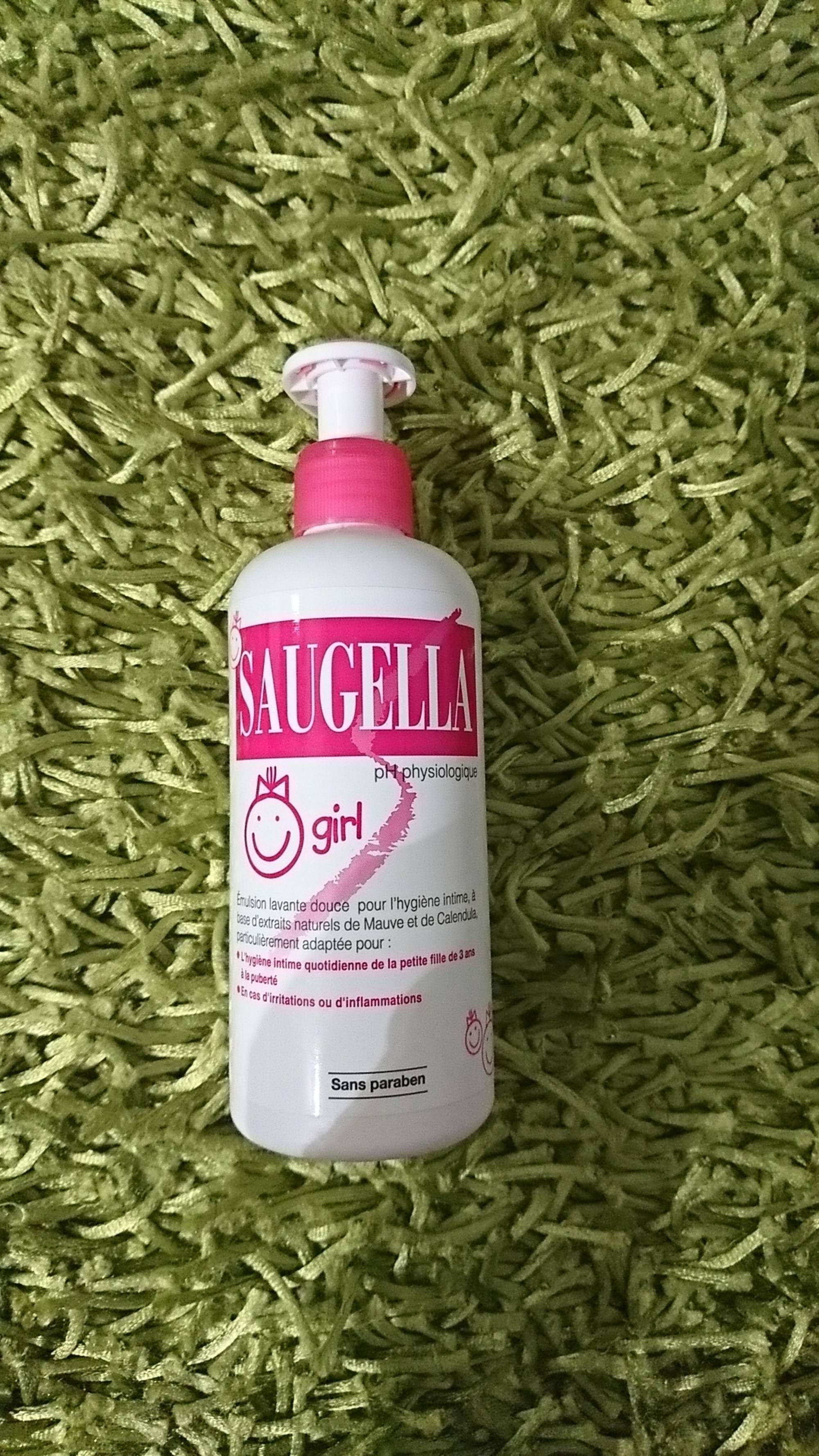 SAUGELLA - Girl - Emulsion lavante douce pour l'hygiène intime
