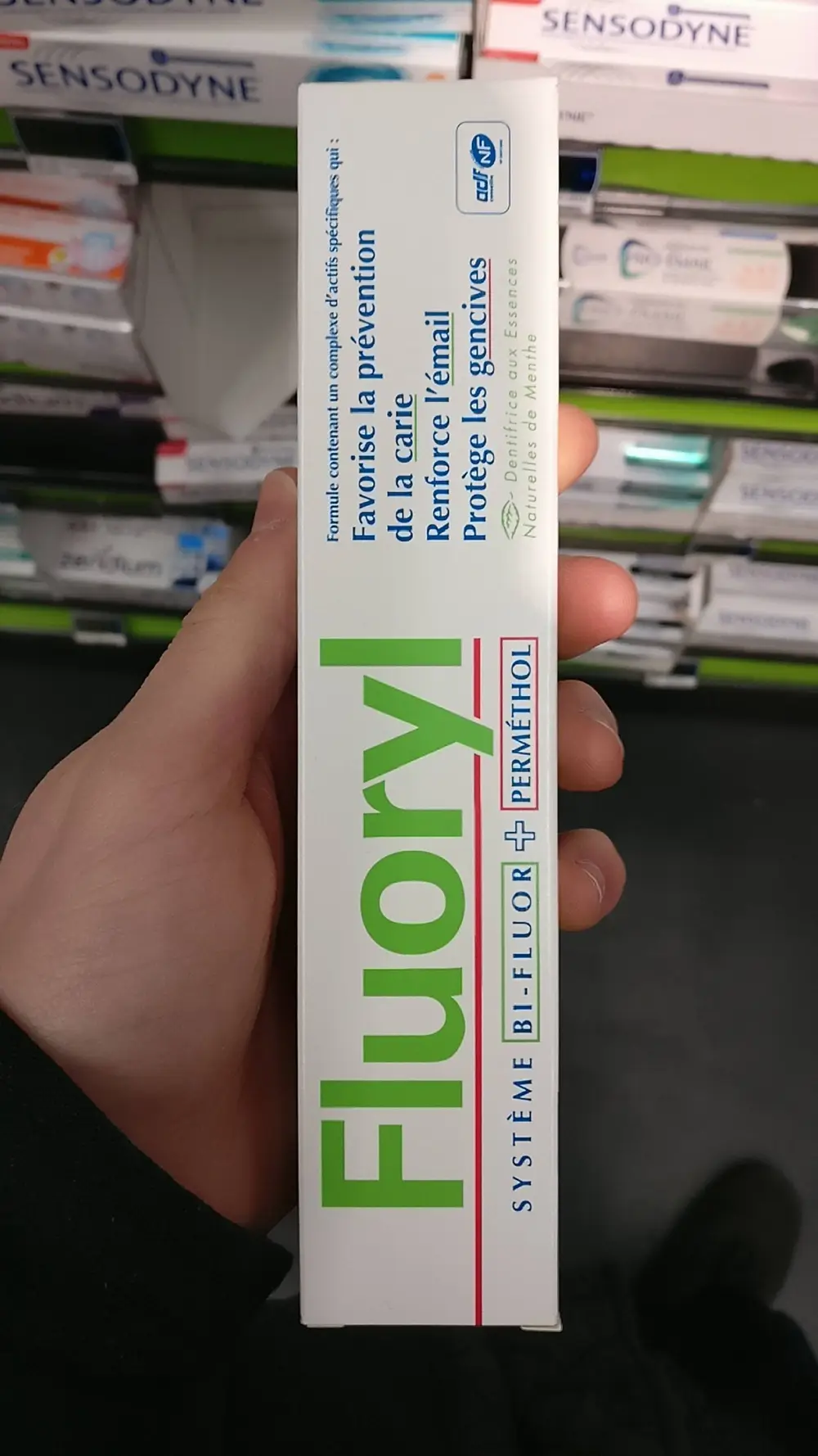 FLUORYL - Dentifrice aux essences naturelles de menthe