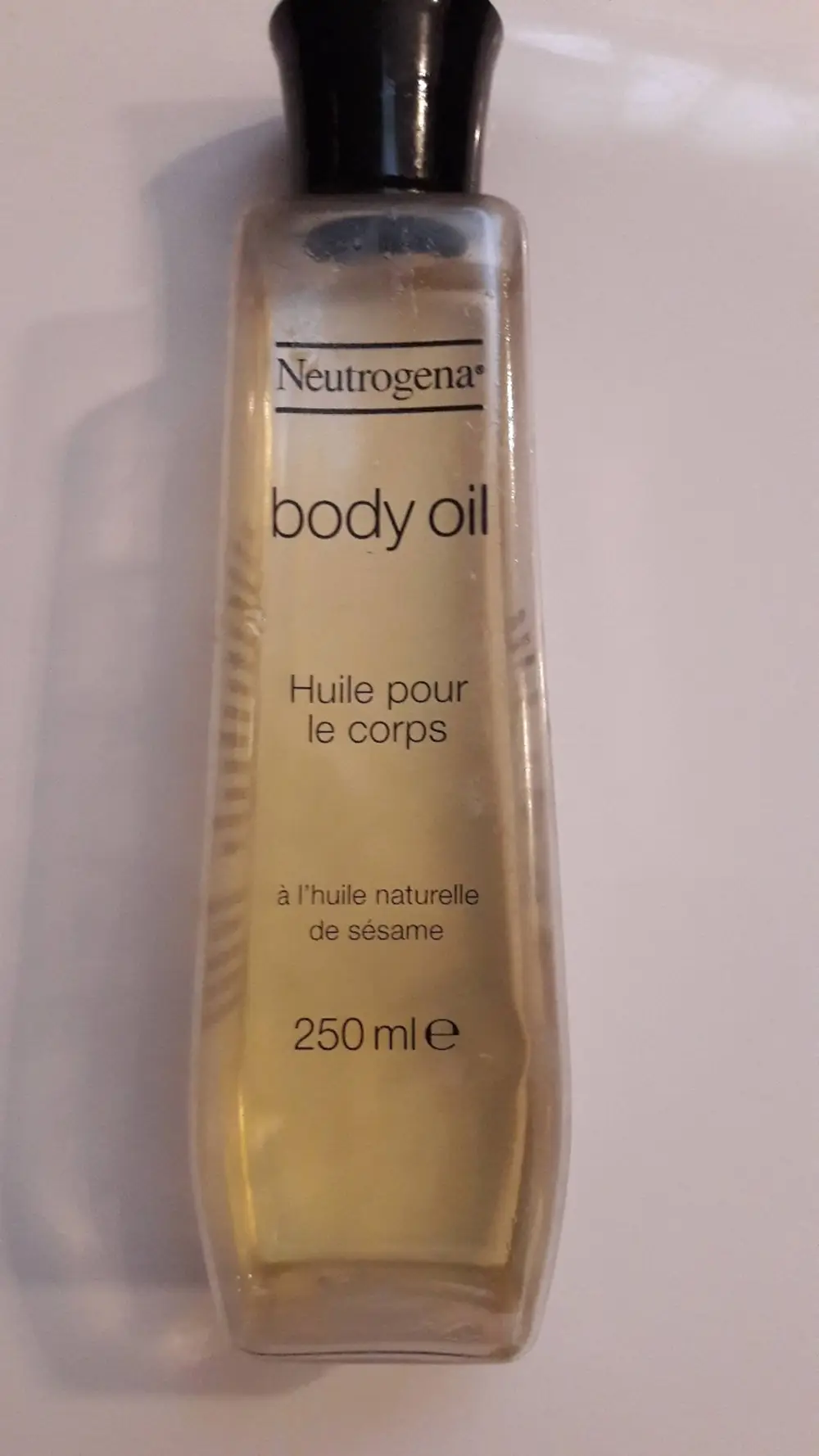 NEUTROGENA - Huile pour le corps