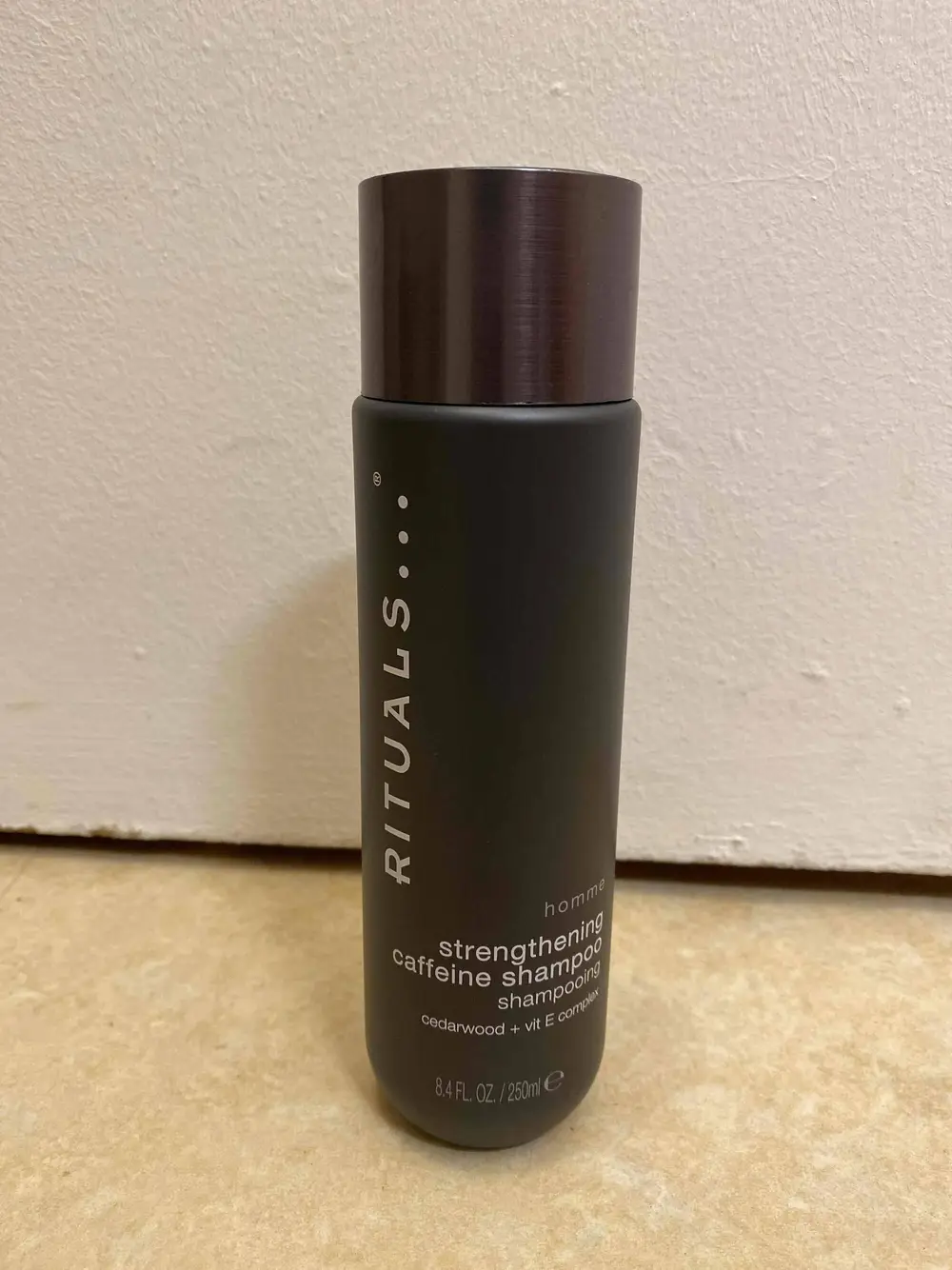 RITUALS - strengthening caffeine shampoo