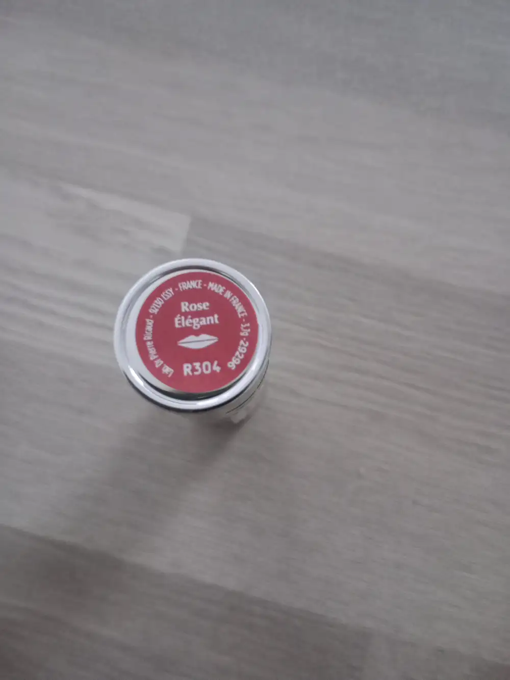 DR PIERRE RICAUD - Rouge à lèvres rose élégant R304