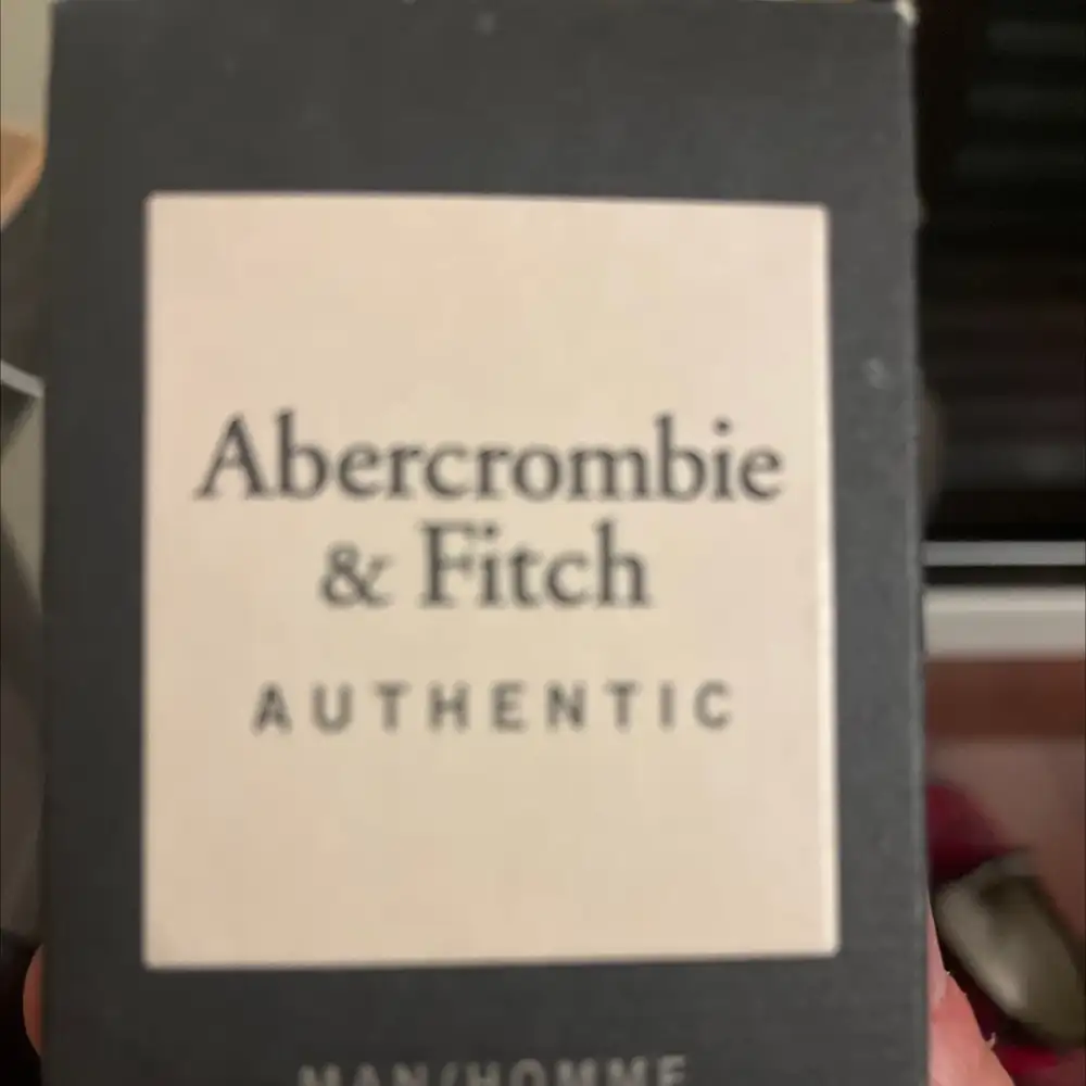 ABERCROMBIE & FITCH - Authentic - Eau de toilette homme