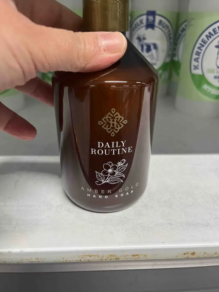 DAILY ROUTINE - Amber gold - Hand soap
