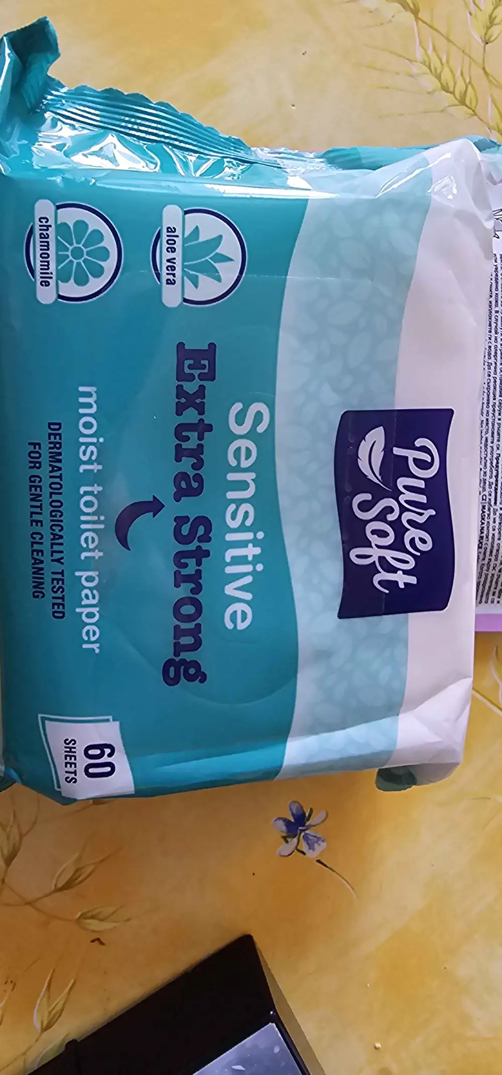 PURE SOFT - Sensitive extra song - Moist toilet paper