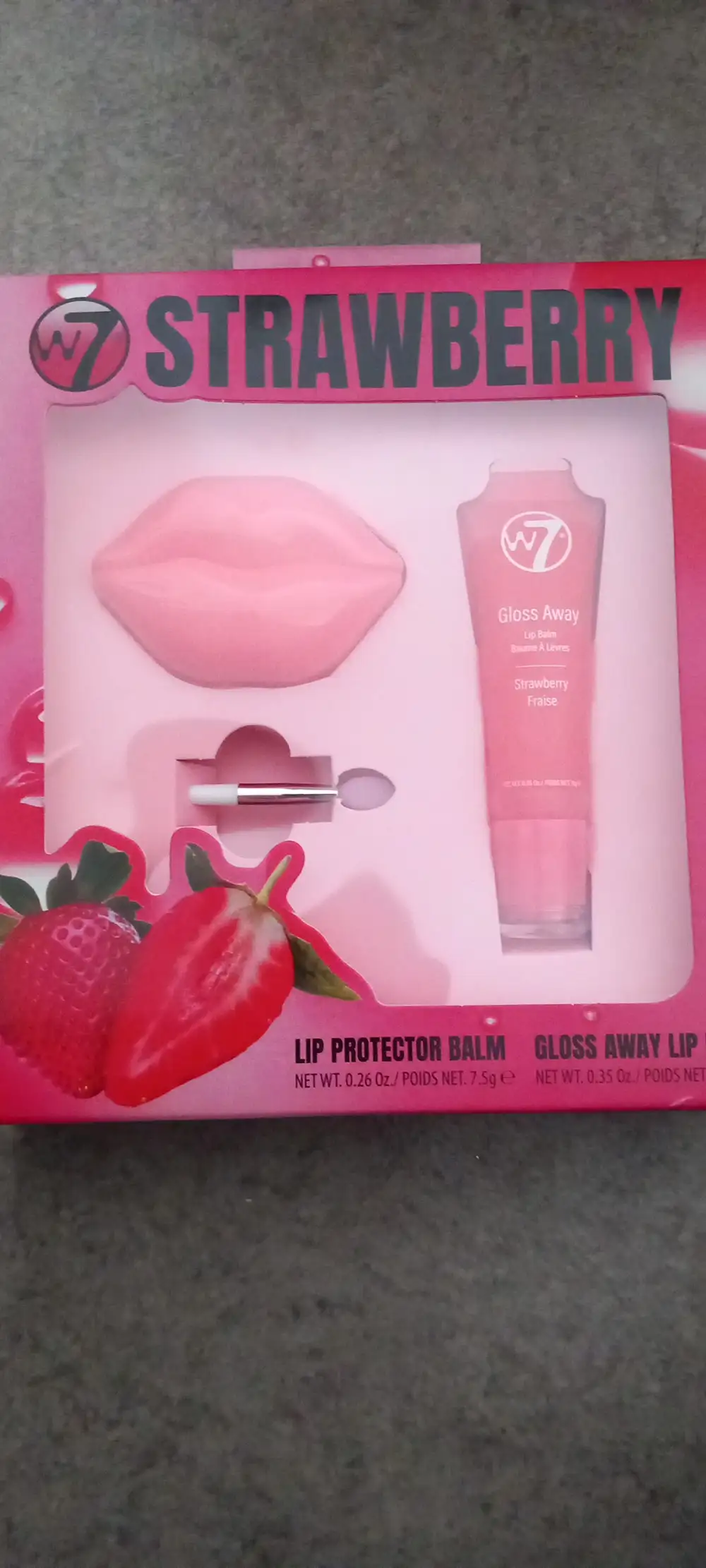 W7 - Strawberry - Lip protector balm and gloss away lip