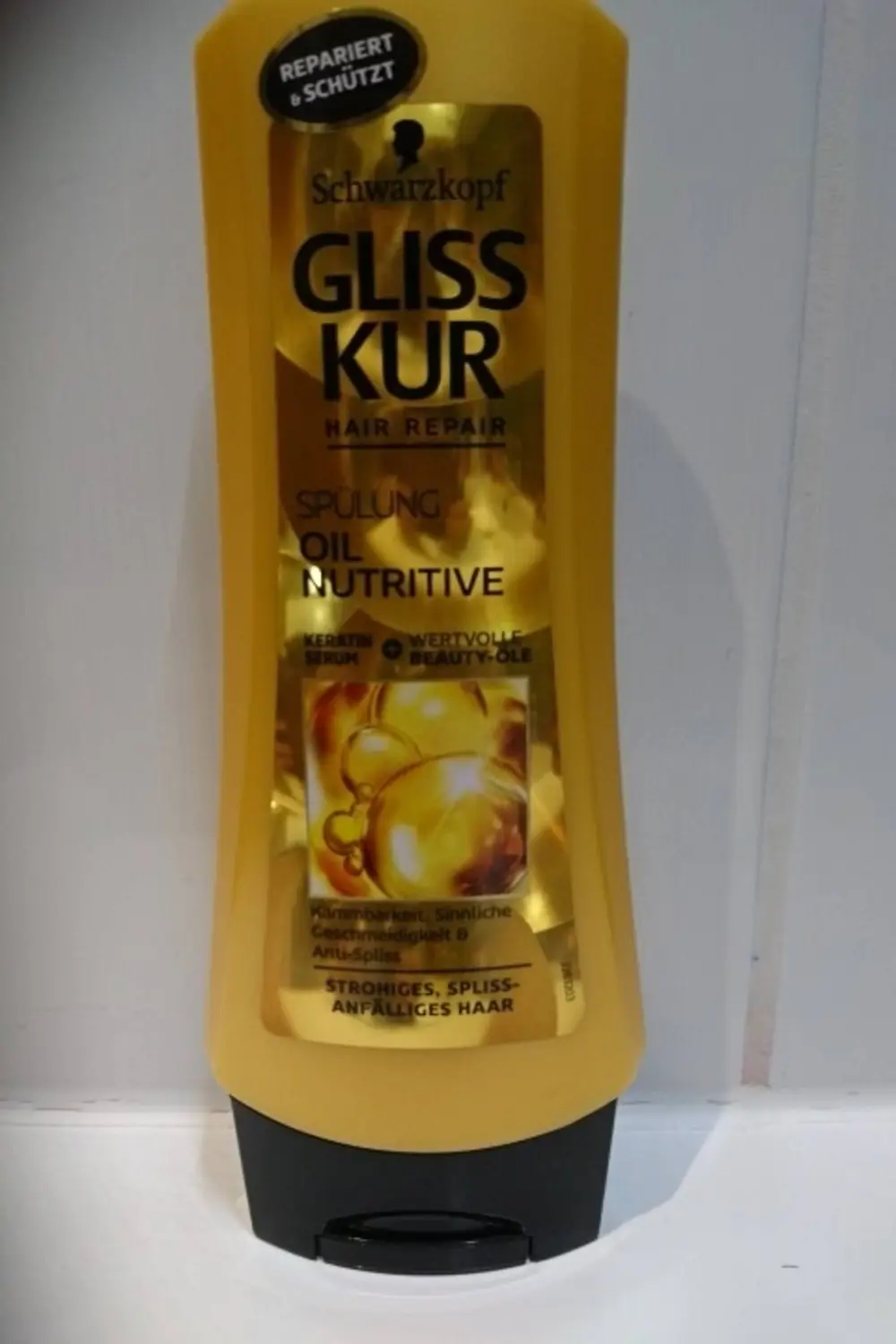 SCHWARZKOPF - Gliss kur hair repair - oil nutritive