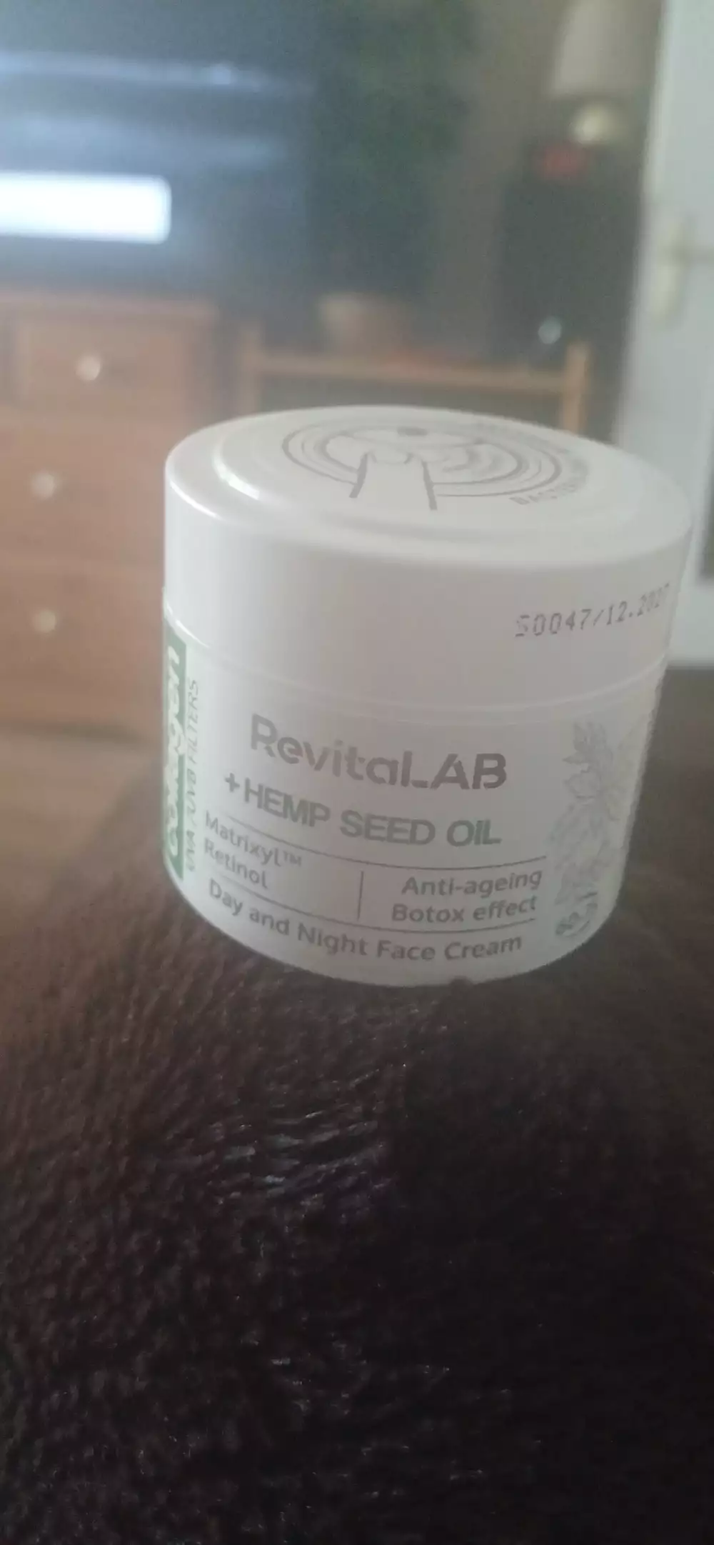 REVITALAB - Day and night face cream