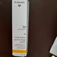 HAUSCHKA - Crème Solaire pour le visage teintée