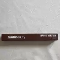 HUDA BEAUTY - Lip contour stain
