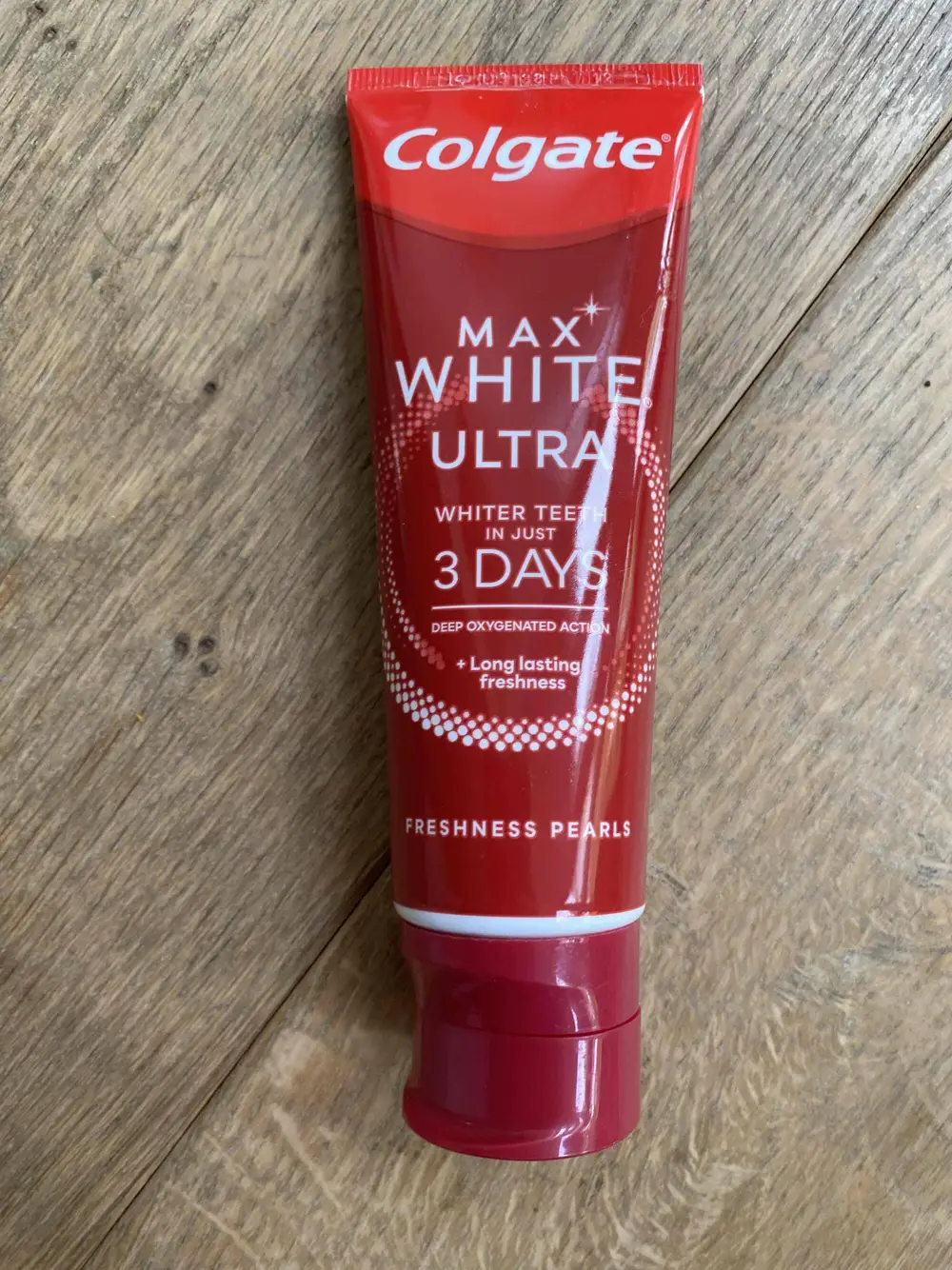 COLGATE - Max white ultra